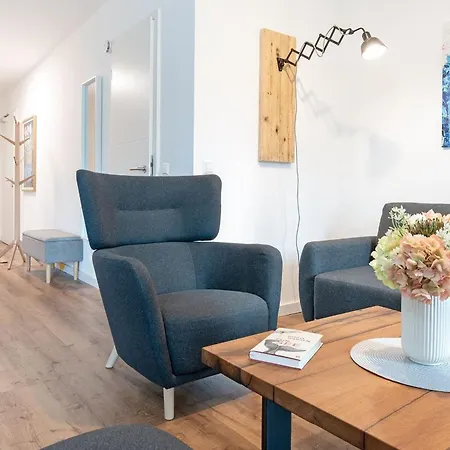 Am Feldweg 8 Luettn Kombuese Апартаменты *