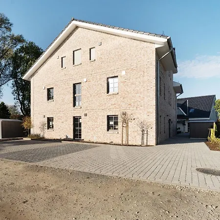 Am Feldweg 8 Luettn Kombuese Апартаменты Sussau