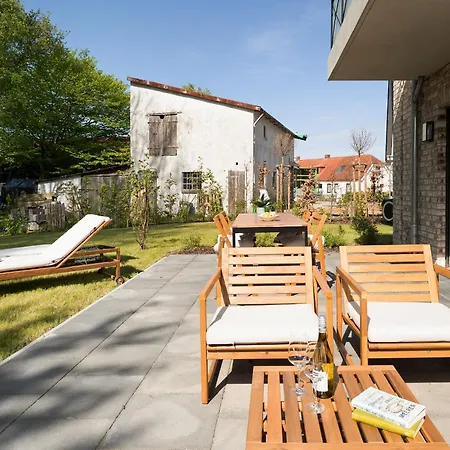 Апартаменты Am Feldweg 8 Luettn Kombuese Sussau