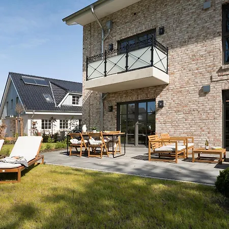 Am Feldweg 8 Luettn Kombuese Апартаменты *